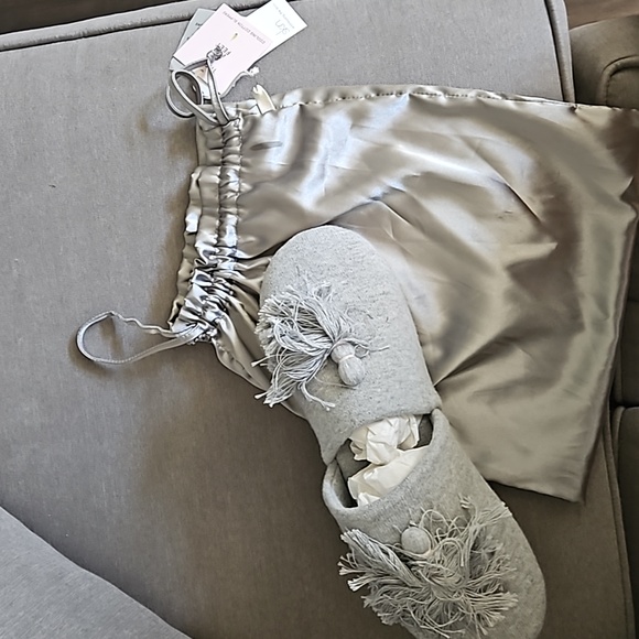 Skin Worldwide cooling slipper, medium - Picture 3 of 5